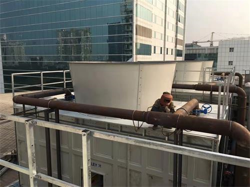 采用方形冷卻塔能夠節(jié)省空間,方形冷卻塔圖片