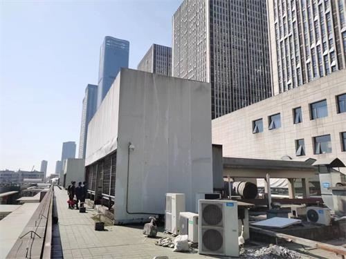 閉式冷卻塔可以把水冷卻到多少度？？(橫流式閉式冷卻塔)